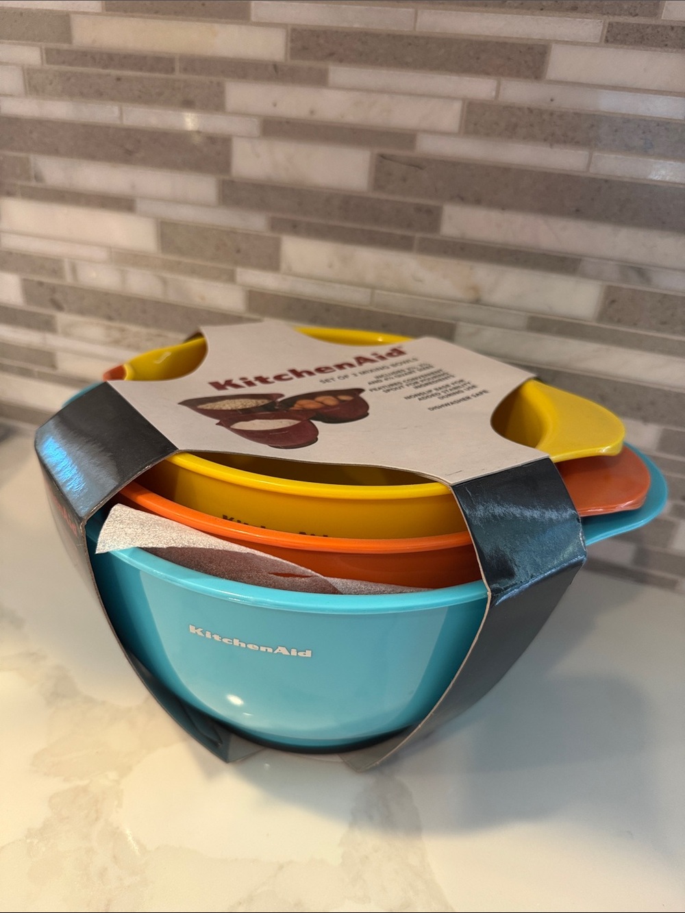 Kitchenaid set of 3 mixing bowls non slip new turquoise orange yellow color